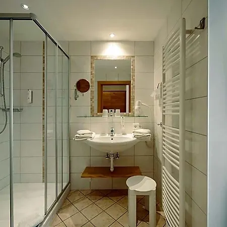 Hotel Waldfrieden 4*