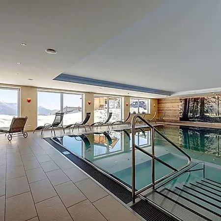 Waldfrieden Hotel 4*